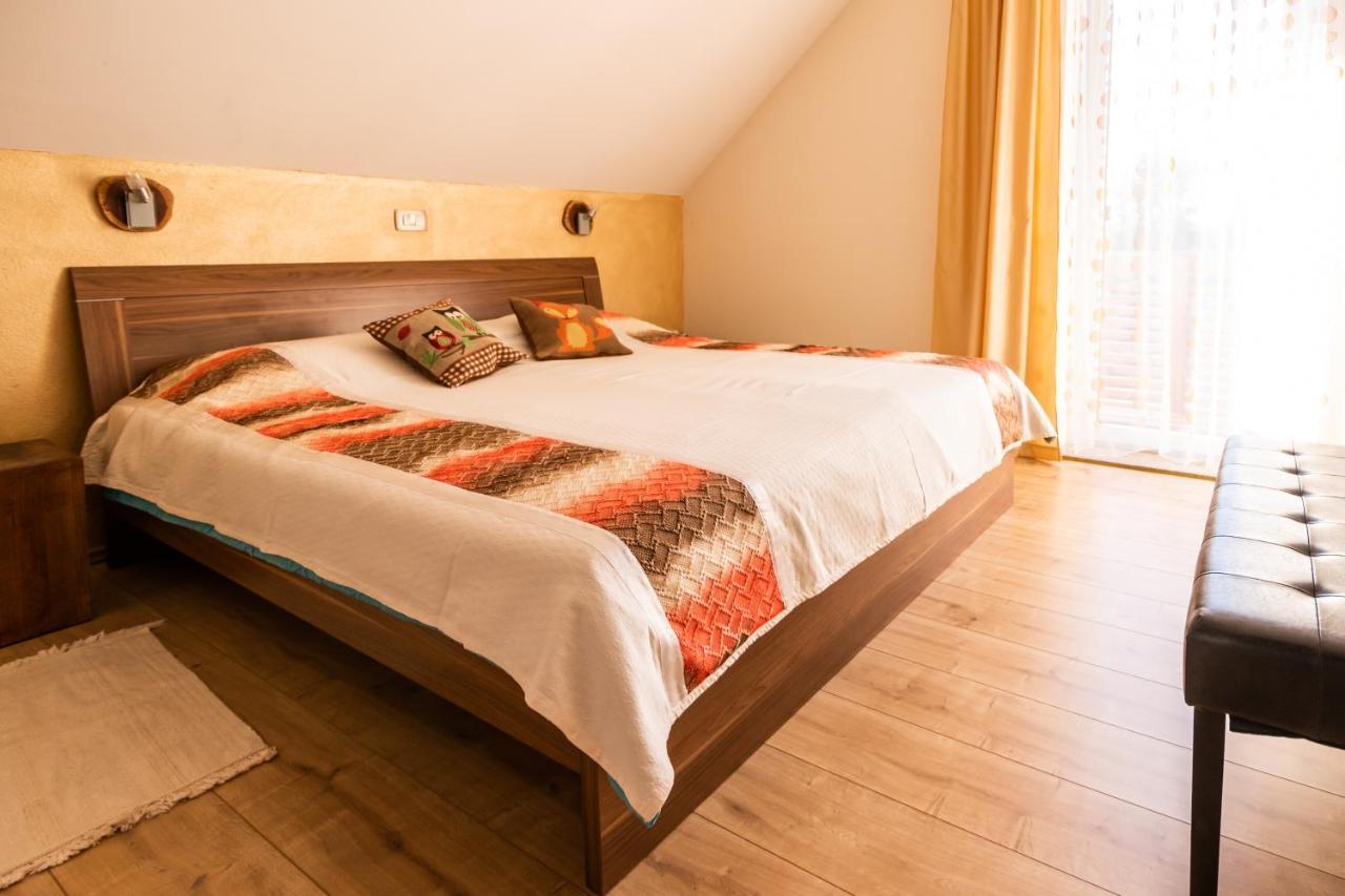 Holiday Home Razglednik Logatec Bagian luar foto