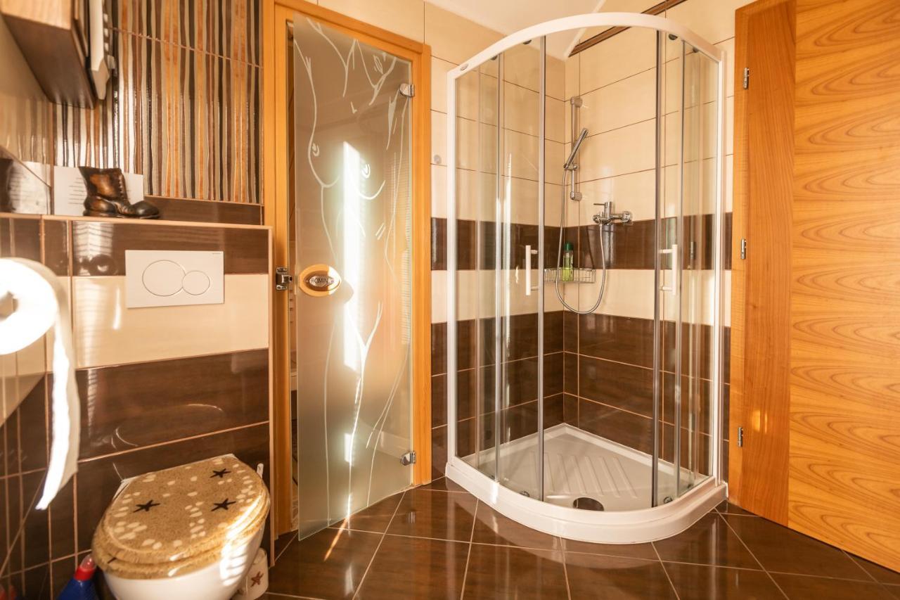 Holiday Home Razglednik Logatec Bagian luar foto