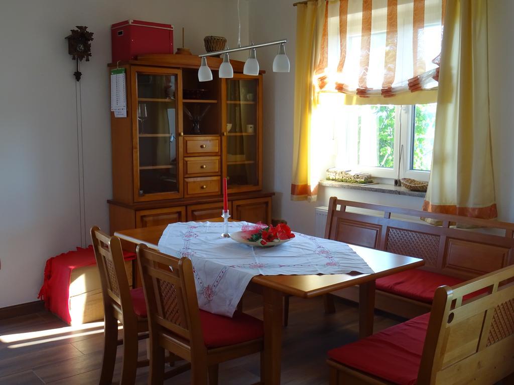 Holiday Home Razglednik Logatec Bagian luar foto