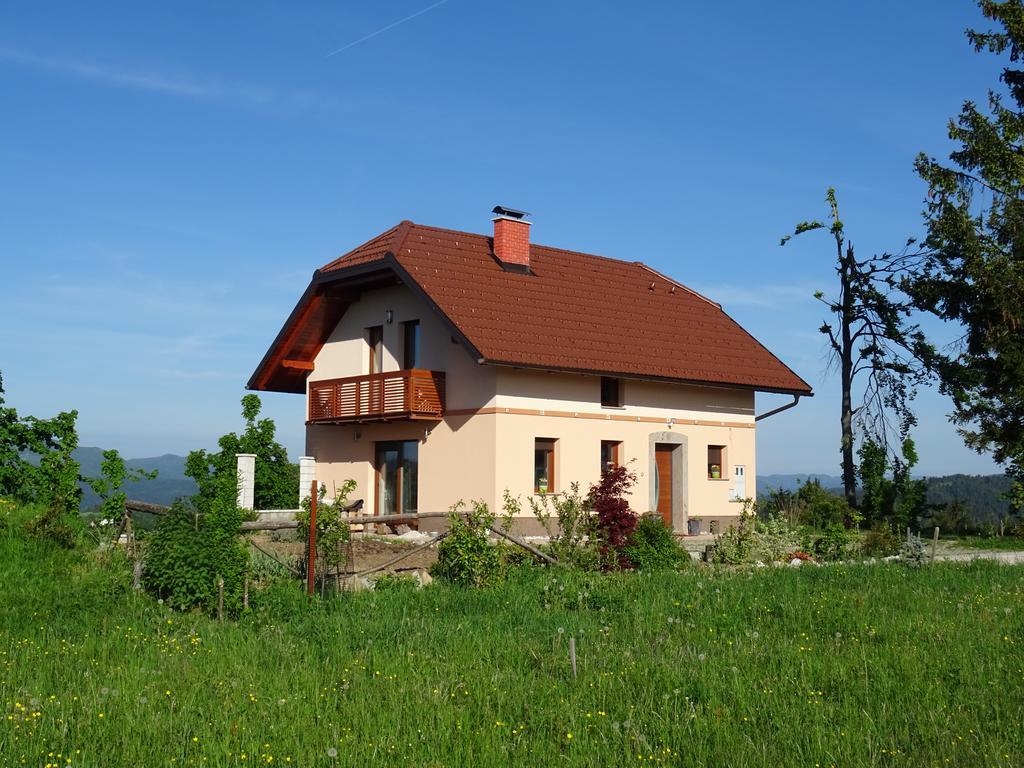 Holiday Home Razglednik Logatec Bagian luar foto